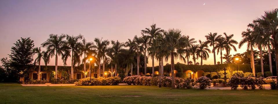 Hotel Hacienda Cazadores Навохоа Екстер'єр фото